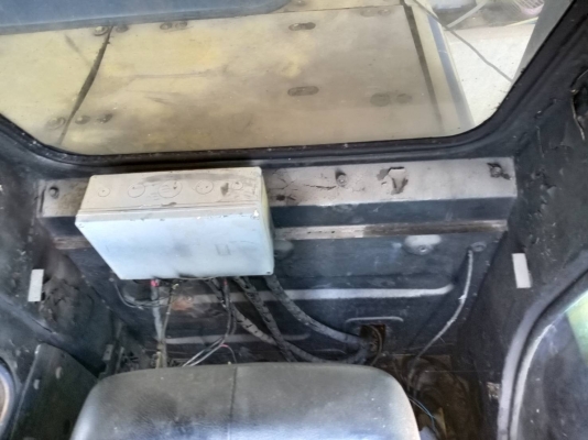 KOMATSU PC210-6K LC เอกสารเล่ม มีระบบหัวกระแทก ราคา 600000