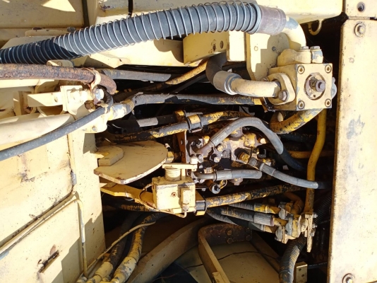 KOMATSU PC210-6K LC เอกสารเล่ม มีระบบหัวกระแทก ราคา 600000