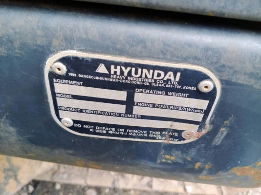 ขายคู่2คัน1,500,000 HYUNDAI ROBOX110-7 ปั้มK3V เครื่อง มิตซู4สูบไฟเต็มแอร์เย็น