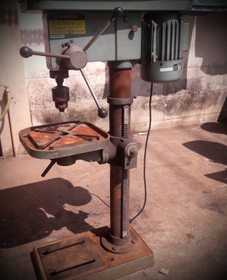 ขายสว่านแท่น หัวจับ16มม. 550W