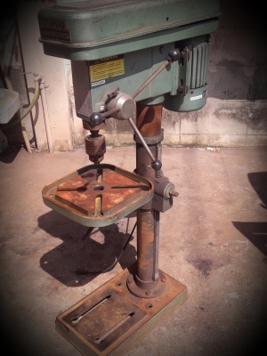 ขายสว่านแท่น หัวจับ16มม. 550W