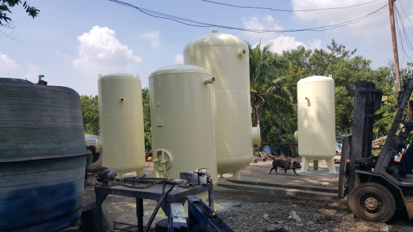 ถังพักลม 2000 ลิตรสภาพดี