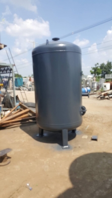 ถังพักลม 2000 ลิตรสภาพดี