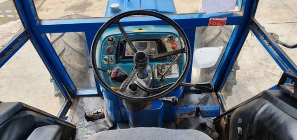 ขายด่วนพิเศษลดกระหน่ำ325,000บาทรถไถ FORD 6610 หัวเก๋ง 4WD 2เเพลา4สูบสีเดิมรถนอกเพื่งนำเข้ามาใหม่ สถาพดีพร้อมใช้ มีเอกสารอินวอยสนใจคลิ๊ก ☎ 081-989-1989 หรั่งครับ