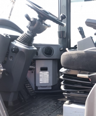 ขายรถตักล้อยาง KOMATSU WA320-6 นำเข้าเองจากญี่ปุ่น สภาพสวยพร้อมใช้งาน มีVDOการทำงานครับ