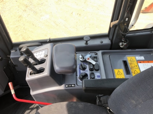 ขายรถตักล้อยาง KOMATSU WA320-6 นำเข้าเองจากญี่ปุ่น สภาพสวยพร้อมใช้งาน มีVDOการทำงานครับ