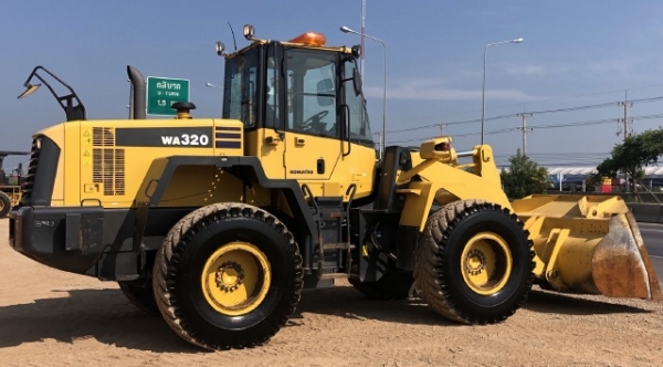 ขายรถตักล้อยาง KOMATSU WA320-6 นำเข้าเองจากญี่ปุ่น สภาพสวยพร้อมใช้งาน มีVDOการทำงานครับ