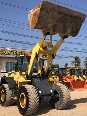 ขายรถตักล้อยาง KOMATSU WA320-6 นำเข้าเองจากญี่ปุ่น สภาพสวยพร้อมใช้งาน มีVDOการทำงานครับ