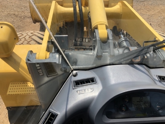 ขายรถตักล้อยาง KOMATSU WA320-6 นำเข้าเองจากญี่ปุ่น สภาพสวยพร้อมใช้งาน มีVDOการทำงานครับ