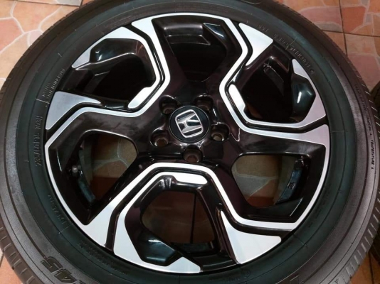 ล้อแม็ก Honda CR-V G5 ขอบ 18 พร้อมยาง TOYO Proxes R45  235/60R18 ผลิตปี 2018 ขายถูกๆ ทั้งชุด 22900.- *** ใส่ฟรี รับเทิร์น รับบัตรเครดิตทุกธนาคาร ส่งได้ทั่วไทย ***