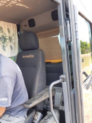 ขายKOMATSU PC200-8MO กล้องหลัง5,500ชม.ยังอยู่ในPM7000ชม.ของบริษัทเอกสารอินวอยราคา 2,100,000