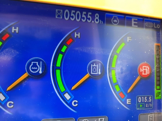 ขายKOMATSU PC200-8MO กล้องหลัง5,500ชม.ยังอยู่ในPM7000ชม.ของบริษัทเอกสารอินวอยราคา 2,100,000