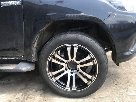 แม็ก 20 กว้าง 9นิ้ว4วงใส่กระบะ ชอบลดได้ครับ แม็ก 20 กว้าง 9นิ้ว4วงใส่กระบะ ชอบลดได้ครับ