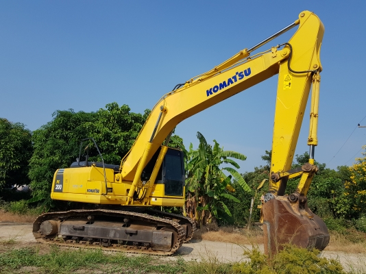 ขายKOMATSU PC200-8N1