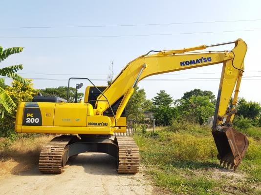 ขายKOMATSU PC200-8N1