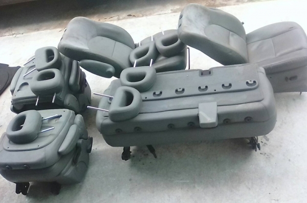 อะไหล่ Chrysler New Voyager