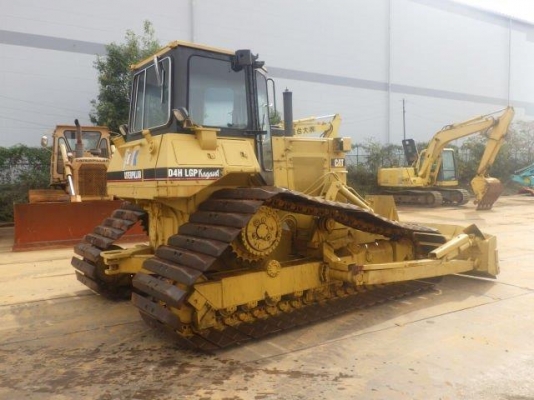 ขาย D4H เก่านอก สภาพพร้อมใช้ สนใจติดต่อ อำพล 090-9694506, 080-3031241 ขาย D4H เก่านอก สภาพพร้อมใช้ สนใจติดต่อ อำพล 090-9694506, 080-3031241