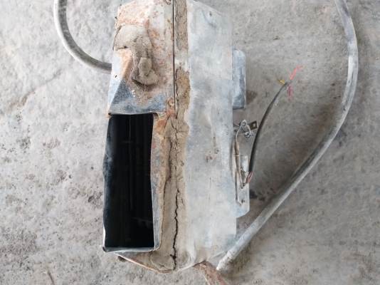 ขายตู้แอร์รถยนต์12Vใช้ใด้หมุ่นเงียบ