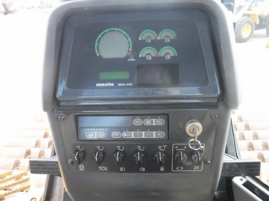 ขาย KOMATSU D65PX-15 เก่านอกจากญี่ปุ่น สภาพพร้อมใช้ สนใจติดต่อ อำพล 090-9694506, 080-3031241 ขาย KOMATSU D65PX-15 เก่านอกจากญี่ปุ่น สภาพพร้อมใช้ สนใจติดต่อ อำพล 090-9694506, 080-3031241