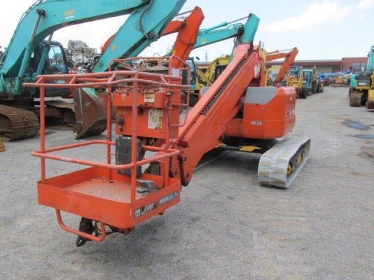 รถกระเช้า HX99B-2 ปี2005  6023ชม.นำเข้าตรงจากญี่ปุ่นครับ