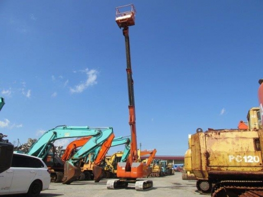 รถกระเช้า HX99B-2 ปี2005  6023ชม.นำเข้าตรงจากญี่ปุ่นครับ