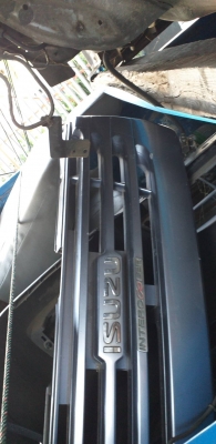 หัวเก๋งรถ isuzu d-max