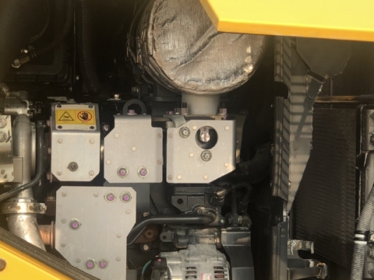 ขายรถตักล้อยาง KOMATSU WA100-7 ปี 2014 นำเข้าเองจากญี่ปุ่น สภาพสวยพร้อมใช้งาน มีVDOการทำงานครับ ขายรถตักล้อยาง KOMATSU WA100-7 ปี 2014 นำเข้าเองจากญี่ปุ่น สภาพสวยพร้อมใช้งาน มีVDOการทำงานครับ