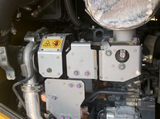 ขายรถตักล้อยาง KOMATSU WA100-7 ปี 2014 นำเข้าเองจากญี่ปุ่น สภาพสวยพร้อมใช้งาน มีVDOการทำงานครับ ขายรถตักล้อยาง KOMATSU WA100-7 ปี 2014 นำเข้าเองจากญี่ปุ่น สภาพสวยพร้อมใช้งาน มีVDOการทำงานครับ