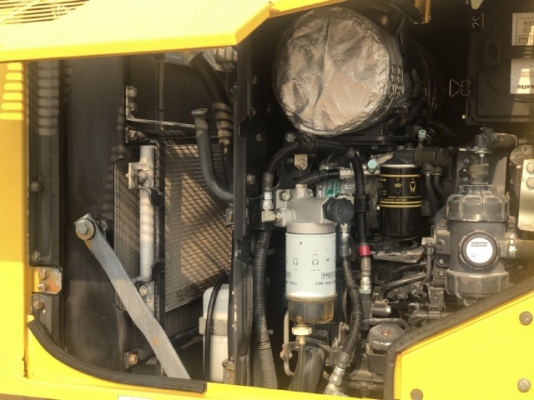 ขายรถตักล้อยาง KOMATSU WA100-7 ปี 2014 นำเข้าเองจากญี่ปุ่น สภาพสวยพร้อมใช้งาน มีVDOการทำงานครับ ขายรถตักล้อยาง KOMATSU WA100-7 ปี 2014 นำเข้าเองจากญี่ปุ่น สภาพสวยพร้อมใช้งาน มีVDOการทำงานครับ