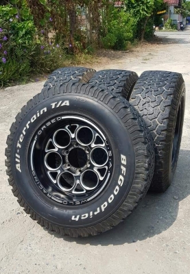 ขายล้อลายลูกโม่ WELD ขอบ 16x8.5 ออฟ 0 พร้อมยาง BF ขายล้อลายลูกโม่ WELD ขอบ 16x8.5 ออฟ 0 พร้อมยาง BF
