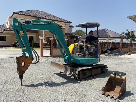 ขายถูกรถแบคโฮKOMATSUรุ่นPC27MR-1นำเข้าญี่ปุ่นไม่เคยใช้งานในไทยเอกสารพร้อม มีหัวกระแทกพร้อมบุ้งกี๋แทร็กเหล็กปั้มนิ้วทำงานไวเครื่อง3สูบสภาพดีพร้อมใช้งาน 081-8302909 จิรโรจน์ Line : @J555