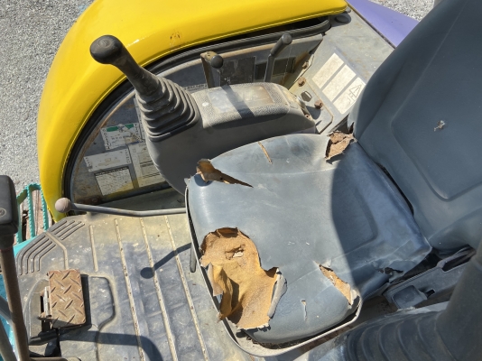 ขายถูกรถแบคโฮKOMATSUรุ่นPC27MR-1นำเข้าญี่ปุ่นไม่เคยใช้งานในไทยเอกสารพร้อม มีหัวกระแทกพร้อมบุ้งกี๋แทร็กเหล็กปั้มนิ้วทำงานไวเครื่อง3สูบสภาพดีพร้อมใช้งาน 081-8302909 จิรโรจน์ Line : @J555