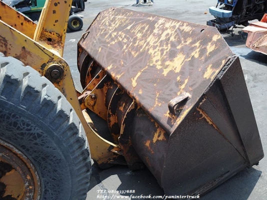 สินค้าเก่านอก ขายถูกด่วนๆ รถตักล้อยาง KOMATSU JH30B ขับเคลื่อน 2 เพลา / เลี้ยวล้อ /เครื่องยนต์ISUZU DA220 , 4สูบ