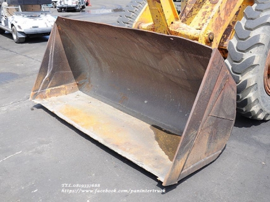 สินค้าเก่านอก ขายถูกด่วนๆ รถตักล้อยาง KOMATSU JH30B ขับเคลื่อน 2 เพลา / เลี้ยวล้อ /เครื่องยนต์ISUZU DA220 , 4สูบ