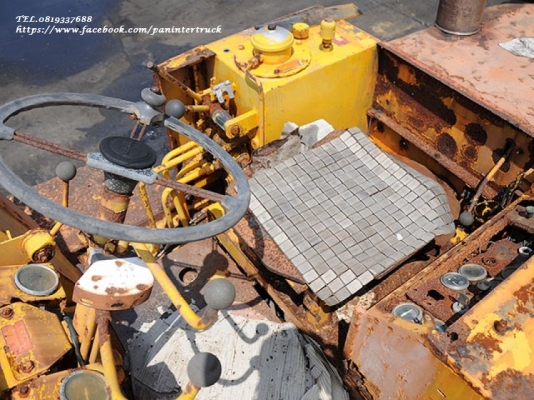 สินค้าเก่านอก ขายถูกด่วนๆ รถตักล้อยาง KOMATSU JH30B ขับเคลื่อน 2 เพลา / เลี้ยวล้อ /เครื่องยนต์ISUZU DA220 , 4สูบ