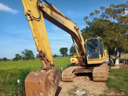 ขาย KOMATSU 200-8 ทำงาน 14,XXX ชม  รถพร้อมใช้