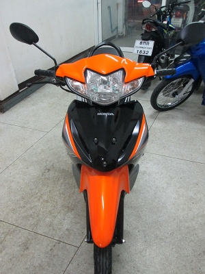 (โอนฟรี) ขาย Honda Wave 110 I ตัว TOP ล้อแม็ก สตาร์ทมือ ไมล์แท้ 3556 กม รถยอดนิยม