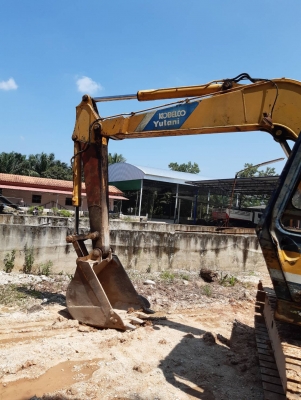 KOBELCO SK 03 ขนาดเท่า 60 หัวคีปพร้อมบุ้งกี๋ ราคา 250000 KOBELCO SK 03 ขนาดเท่า 60 หัวคีปพร้อมบุ้งกี๋ ราคา 250000