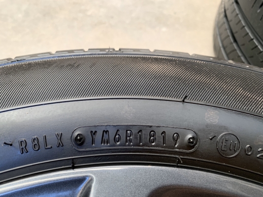 ล้อแม็กป้ายแดง Mazda 2 ขอบ 15 สีดำ มิดไนท์ พร้อมยางป้ายแดง 185-65-15 Dunlop ปี 19 สวยกริ๊บๆ