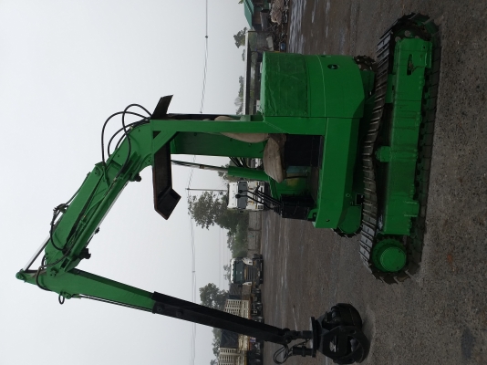 ขายรถคีบ KOMATSU 50 uu สภาพพร้อมใช้ คีบไม้คีบอ้อย เครื่องช่วงล่างดี แขนต่อใหม่
