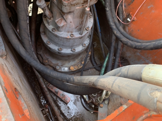 ขายHITACHI EX200-3 เอกสารเล่มทะเบียนราคา 450,000