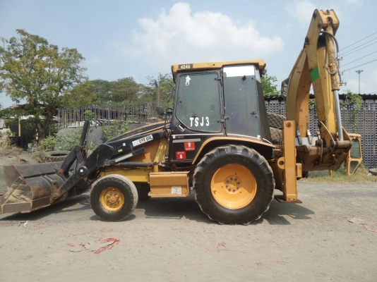 หน้าตักหลังขุด Catterpillar 424D ตู้เก๋งแอร์ เล่มทะเบียน พร้อมใช้