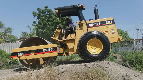 รถบดสั่นเสทือนขนาด10ตัน CATTERPILLAR CAT CS563-2เพลาเปลือกเดียว เล่มทะเบียน พร้อมใช้ รถบดสั่นเสทือนขนาด10ตัน CATTERPILLAR CAT CS563-2เพลาเปลือกเดียว เล่มทะเบียน พร้อมใช้