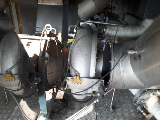 ขาย เครื่องปั๊มลม เป่าลมร้อน hot air โรงงานอุตสาหกรรม มีโบเวอร์ เป่าลมในตัว ใช้น้ำมันก๊าซ เป็นเชื้อเพลิง แบบเครื่องเจ๊ต ท่อส่ง 3 ท่อ พร้อมใช้