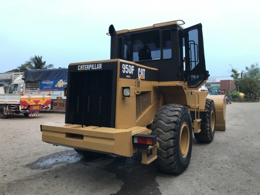 ขายด่วน. รถตักล้อยาง CAT. 950 F. สภาพดีมาก. เอกสารพร้อม. ติดต่อด่วน. 0910617179