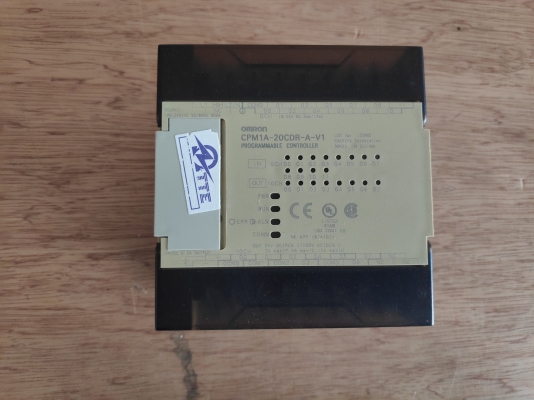 PLC OMRON