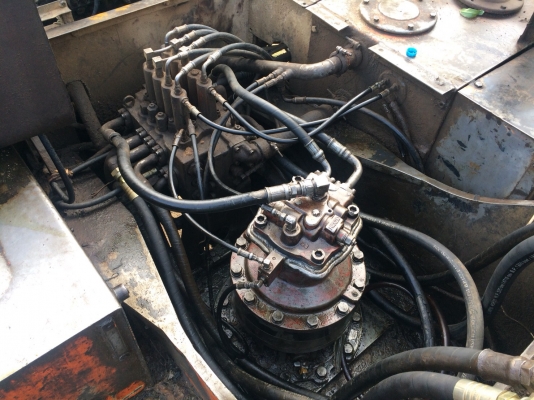 ขายฮิตาชิEX300 เครื่องดีเอวแน่นแต่โซ่เป็นเล็บขบทำงานได้ราคาตัด 300,000 ขายฮิตาชิEX300 เครื่องดีเอวแน่นแต่โซ่เป็นเล็บขบทำงานได้ราคาตัด 300,000