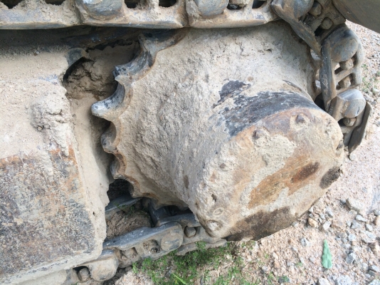 ขายฮิตาชิEX300 เครื่องดีเอวแน่นแต่โซ่เป็นเล็บขบทำงานได้ราคาตัด 300,000 ขายฮิตาชิEX300 เครื่องดีเอวแน่นแต่โซ่เป็นเล็บขบทำงานได้ราคาตัด 300,000