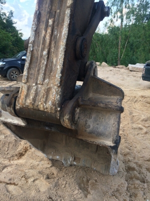 ขายฮิตาชิEX300 เครื่องดีเอวแน่นแต่โซ่เป็นเล็บขบทำงานได้ราคาตัด 300,000 ขายฮิตาชิEX300 เครื่องดีเอวแน่นแต่โซ่เป็นเล็บขบทำงานได้ราคาตัด 300,000