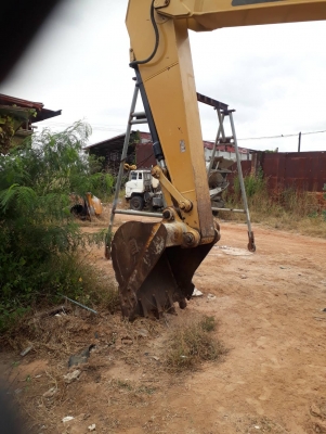 ขายแพ็คคู่CAT320D คันละสามพันกว่า ชม.รถสวยเหมือนใหม่ราคาคันละ 2,000,000